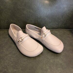 Shapen Versa 2.0 Beige Leather Wide Women’s Shoes EU 42 — New in Box